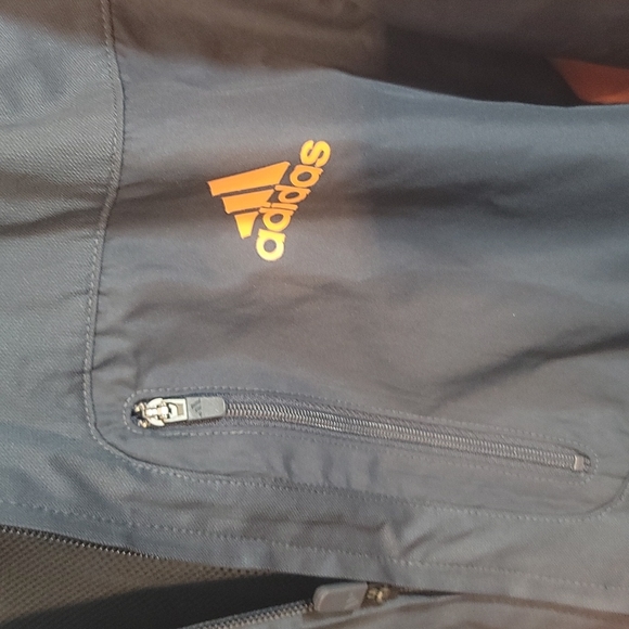 Nwot Adidas hooded windbreaker sz small - Picture 2 of 6